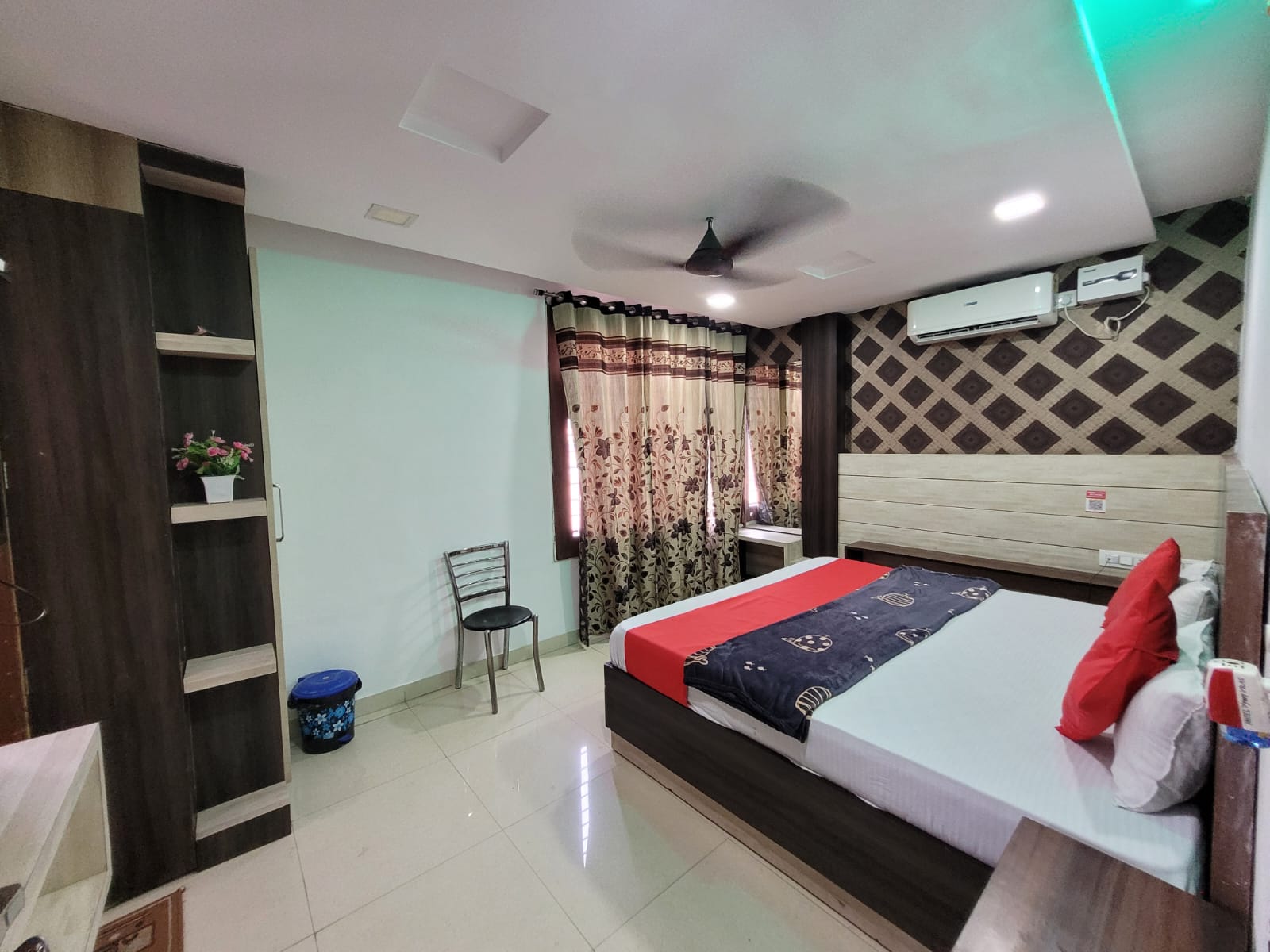 Room No 003